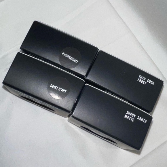 MAC Eyeshadow single bundle - Picture 2 of 10